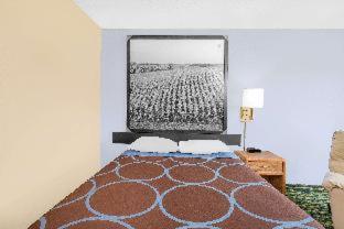 Boarders Inn & Suites By Cobblestone Hotels Waterloo Cedar Falls Стая снимка