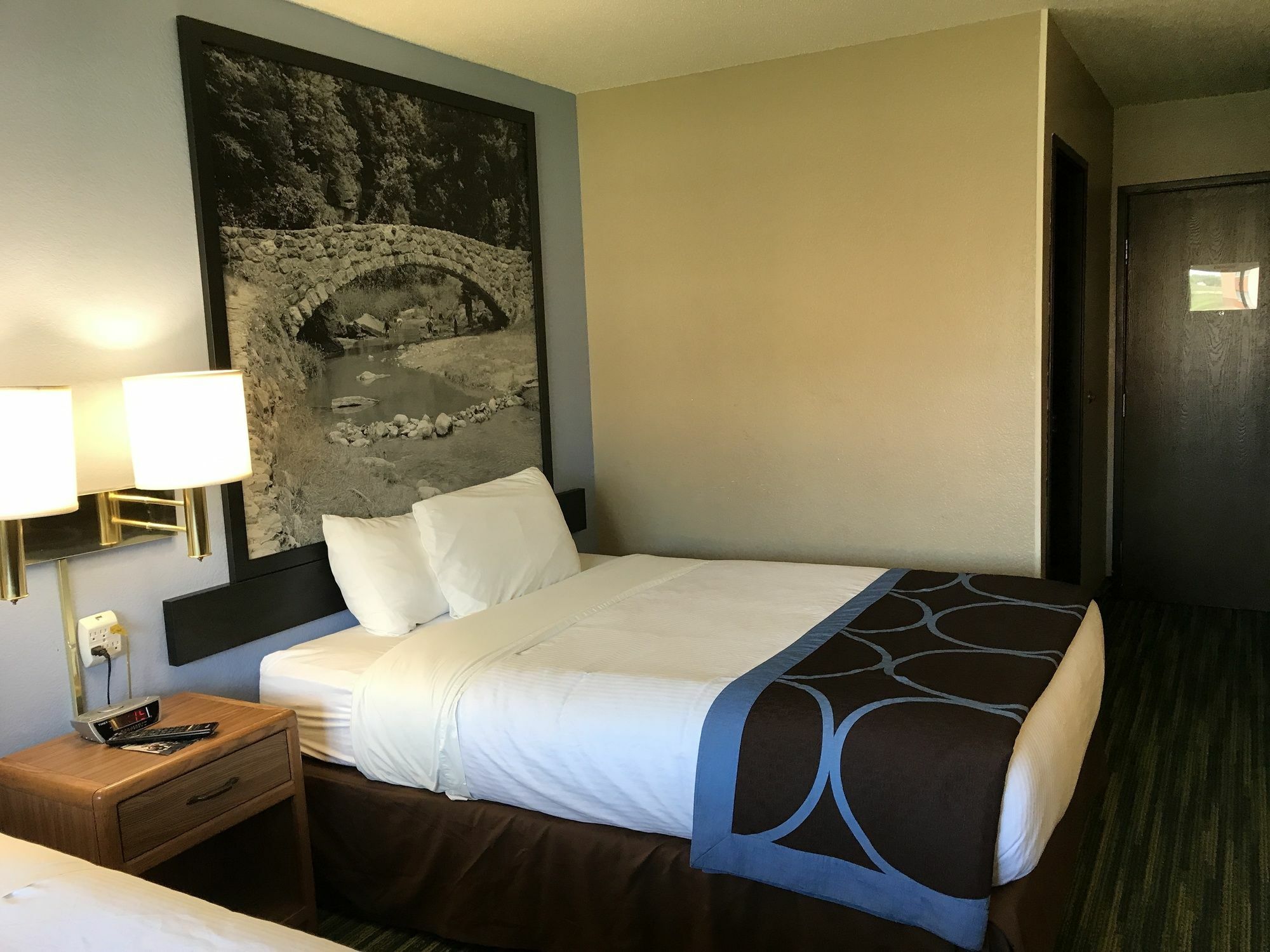 Boarders Inn & Suites By Cobblestone Hotels Waterloo Cedar Falls Екстериор снимка